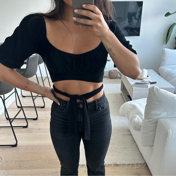 Urban Outfitters cropped wrap top - Picture 1 of 4